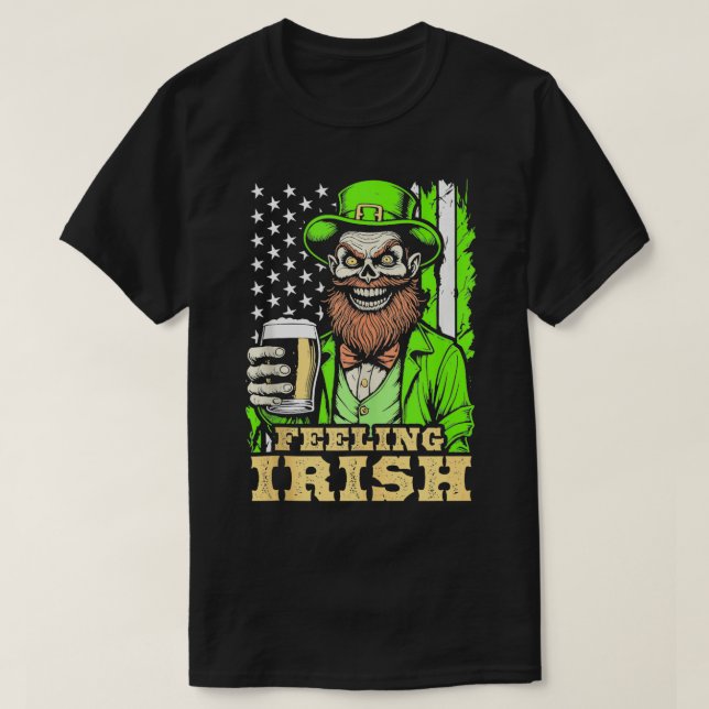 Camiseta Zombie Dia de São Patrício Sentindo Irlandês Engra (Frente do Design)