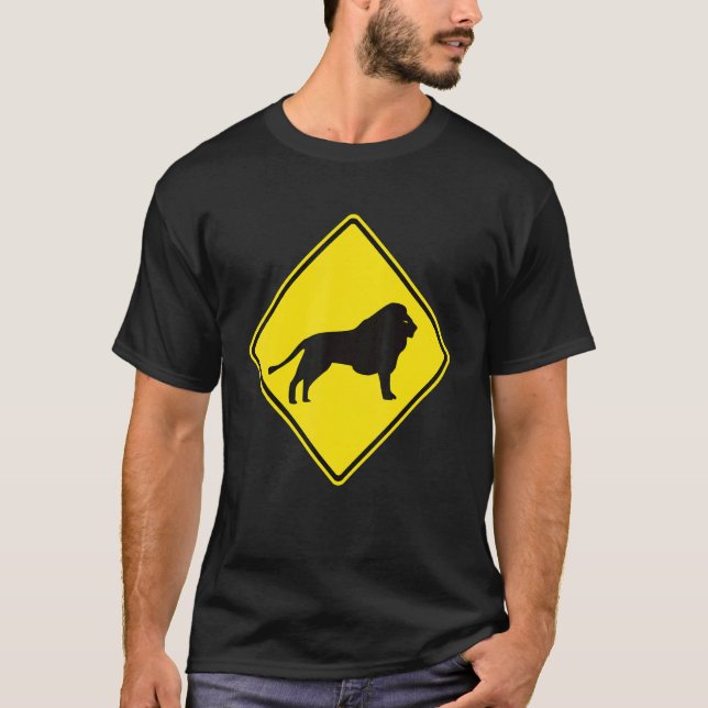 Camiseta Zona de Gatos Grande do Perigo de Leão de Atenção (Frente)