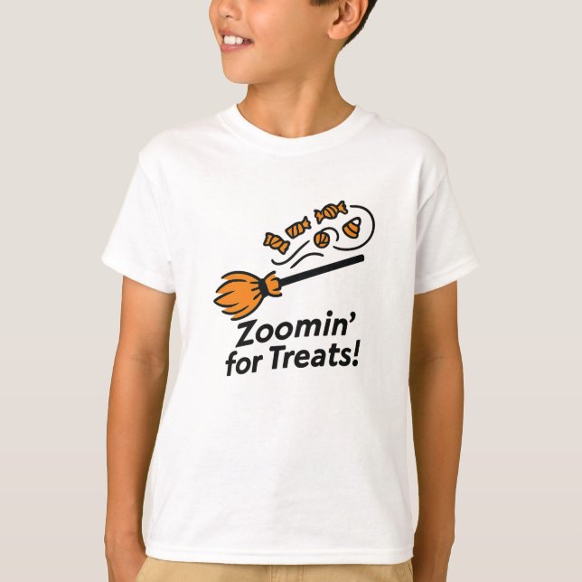 Camiseta Zoomin' for Treats Fun Orange Halloween Design (Frente)