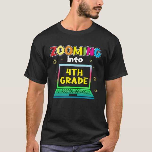 Camiseta Zooming Into 4th Grade (Frente)