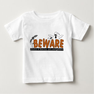 Camisetas e presentes para as urnas do Halloween