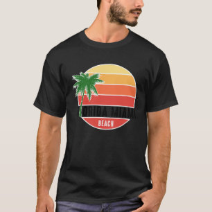 Camisetas fofas de férias de verão na praia Flóri
