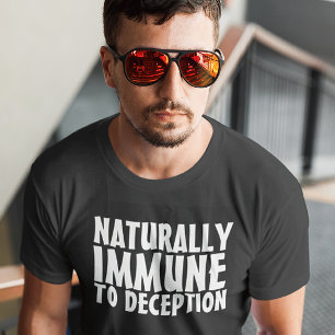 CAMISETAS "IMUNE À DECEPÇÃO" ANTI-VACINA