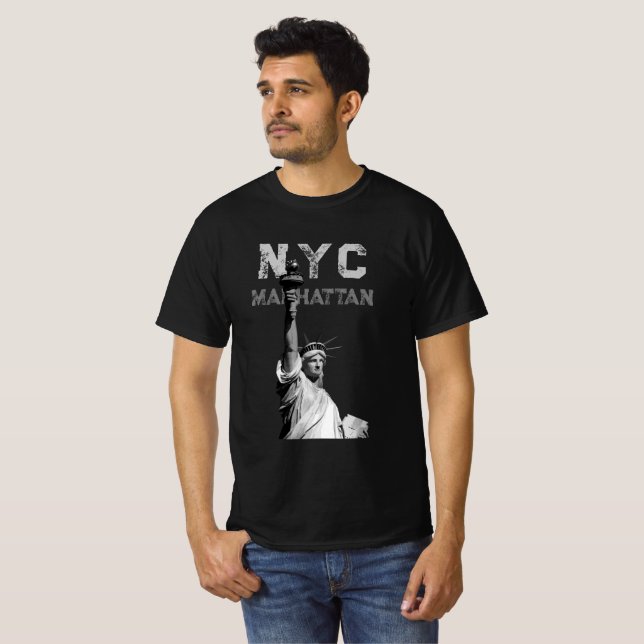 Camisetas Modernos Nyc Manhattan Liberty Estátua (Frente Completa)