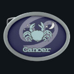 Cancer azul a fivela de cinto da astrologia do<br><div class="desc">Cancer "fivela de cinto grega da astrologia do caranguejo" com símbolos e características do cancerian. O quarto sinal do cancer do zodíaco do 22 de junho ao 22 de julho. Ordenado pela lua. Projetado excepcionalmente por Sarah Trett.</div>