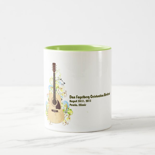 Caneca 2013 do design da guitarra (Centro)