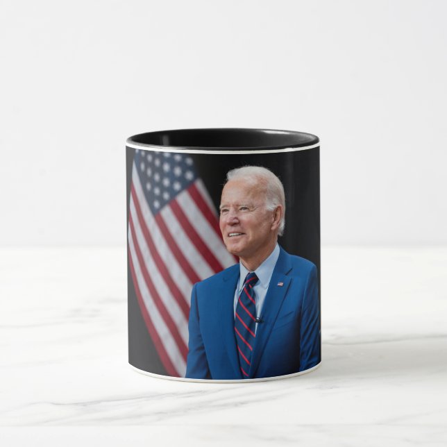 Caneca 2021 Joe Biden Presidente dos EUA Retrato (Centro)