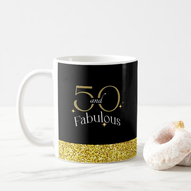 Caneca 50 e Fabulosa Leitura Dourada de Script Elegante P (Com Donut)