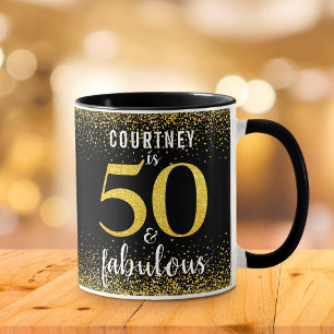 Caneca 50 e fabuloso nome de script de brilho dourado pre