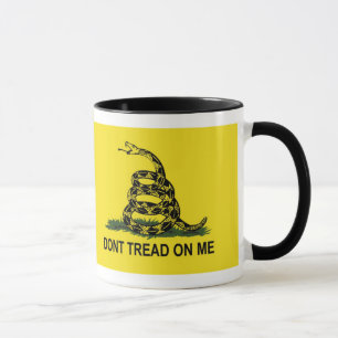 Caneca A bandeira de Gadsden não pisa em mim