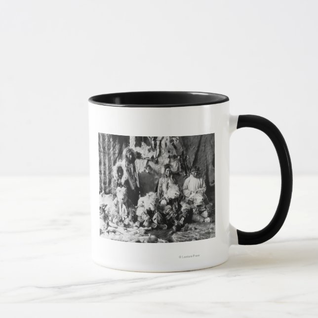 Caneca A "dança do lobo" dos Kaviagamutes (Direita)