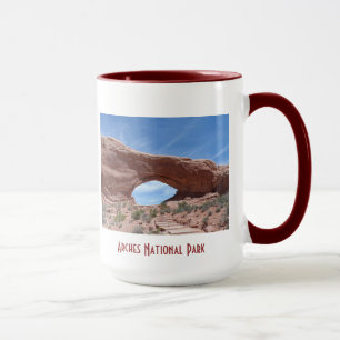 Caneca A janela norte arqueia o parque nacional