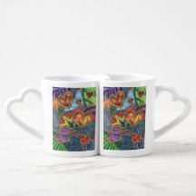 Caneca abstrata da arte dos corações com punhos