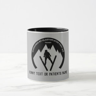 Caneca Acidente de esqui - Consiga Muito Em Breve Mug De 