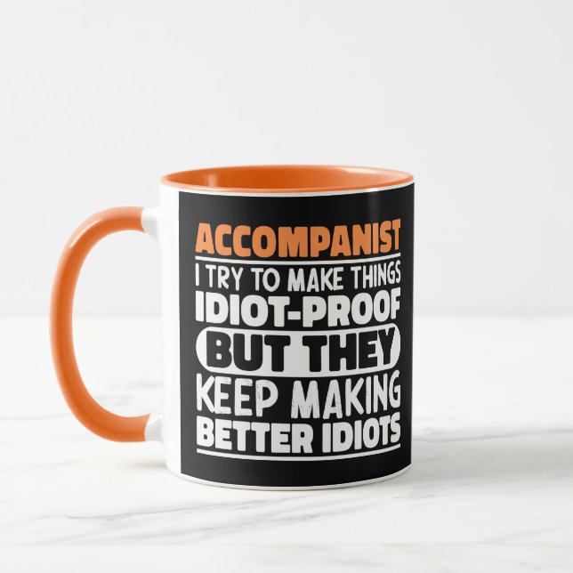 Caneca Acompanhante Eu Tento Fazer As Coisas Citação Do A (Esquerda)