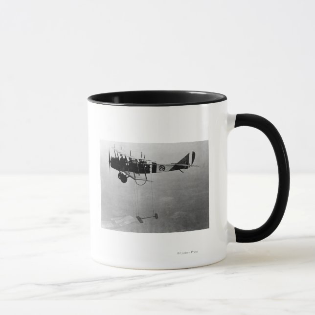 Caneca Aeronaves JN-4 Jenny Curtim com Asa Modelo (Direita)