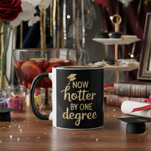 Caneca Agora Mais Quente por Um Grau Citação Divertida de