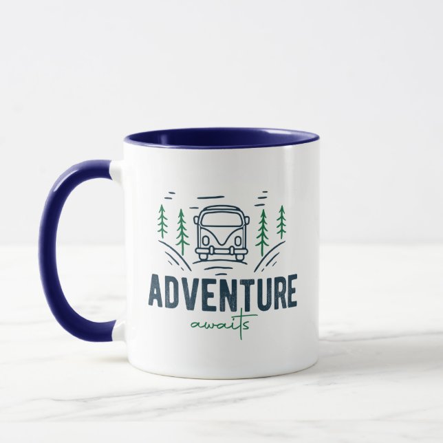 Caneca Aguardam Aventura (Esquerda)