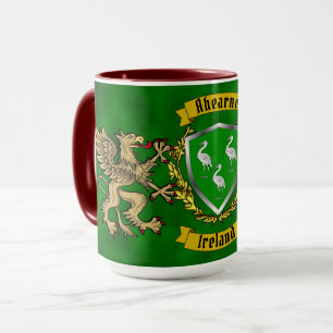 Caneca AHearne Irish Shield & Griffins Personalizados