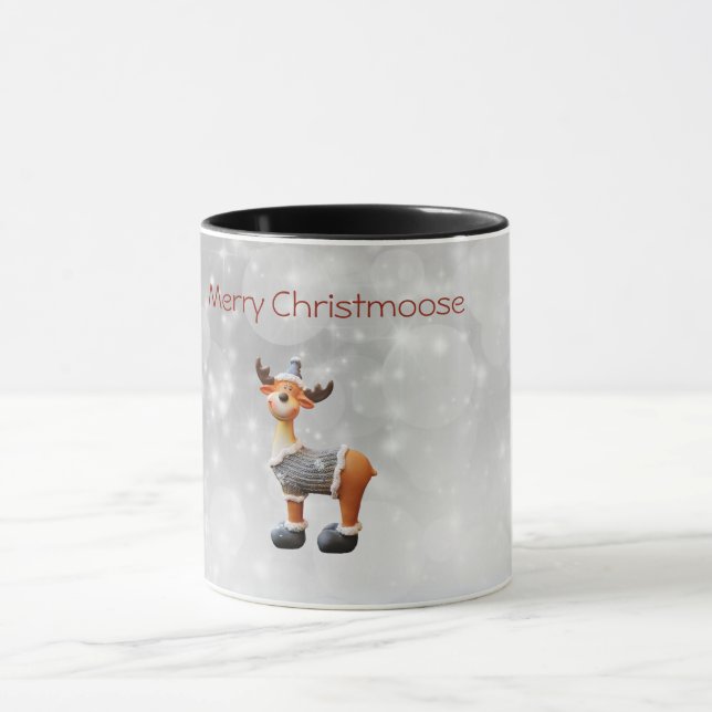 Caneca Alce Natalino alegre usando um chapéu (Centro)