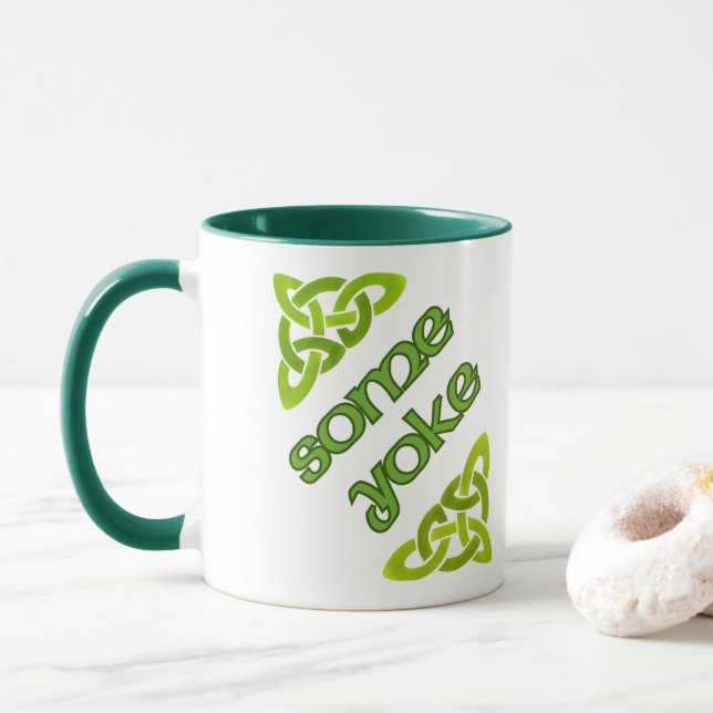 Caneca Algum Yoke - Irlandês Engraçado Design Mug (Com Donut)