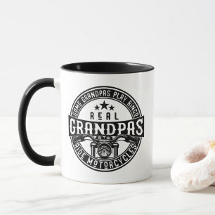 Caneca Alguns Avôs Jogam Bingo Avôs de Verdade Andam de M