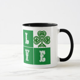Caneca Ame Corações Celtas de Shamrock