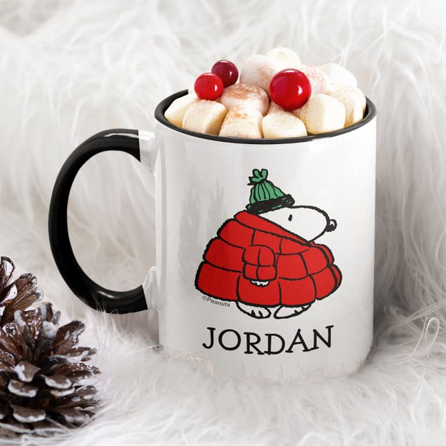 Caneca Amendoins | Jaqueta Snoopy Red Puffer (Mug on holiday background)