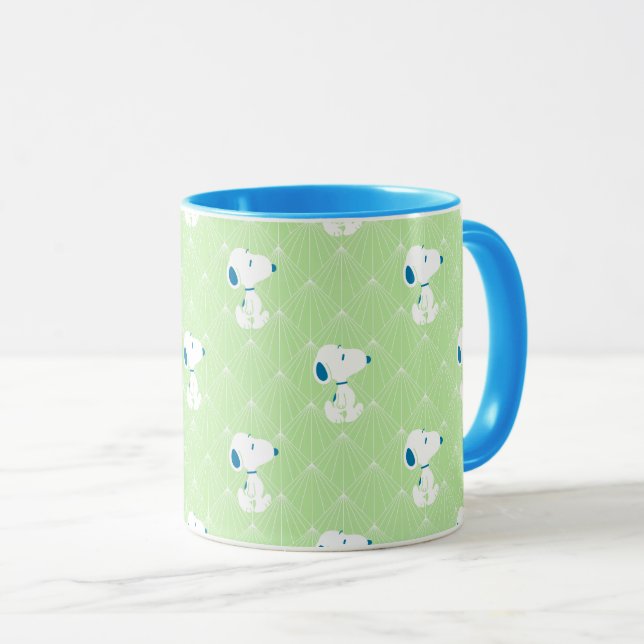 Caneca Amendoins | Padrão de Sonhos de Deco Verde Snoopy (Frente Esquerda)