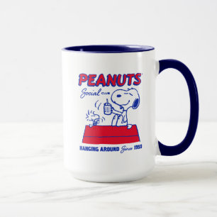 Caneca Amendoins   Snoopy & Woodstock pendurado