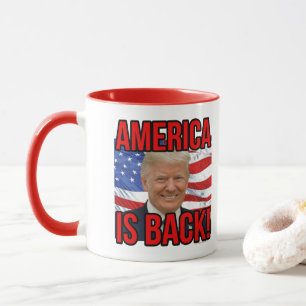 Caneca América é o Back Donald Trump American Flag SOTU