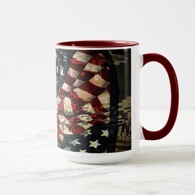 Caneca American Flag-Camouflage por Shirley Taylor (Direita)