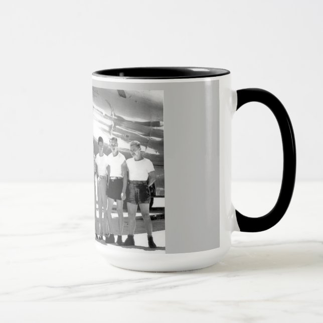 Caneca Americana:  Gay de Enola (Direita)