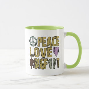 Caneca Amor Bigfoot da paz