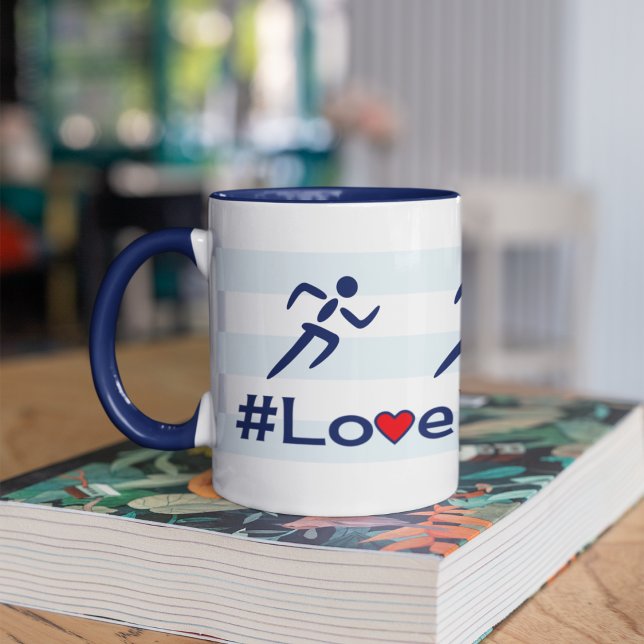Caneca Amor com o slogan azul (Criador carregado)