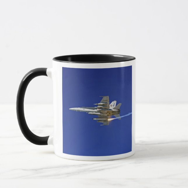 Caneca An F/A-18C Hornet (Esquerda)
