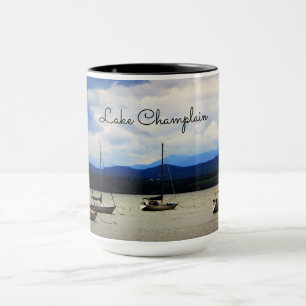 Caneca Ancorado no Lago Champlain