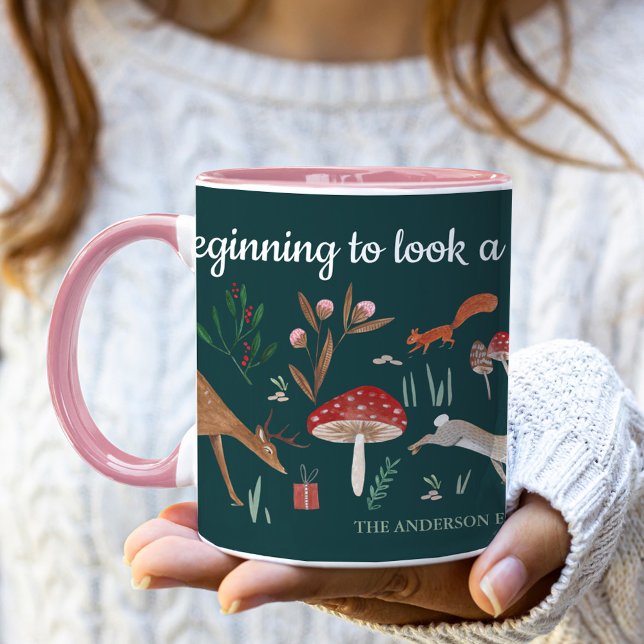 Caneca Animais florestais verdes fofos Natal  (Cute Green Woodland Animals Christmas Mug)