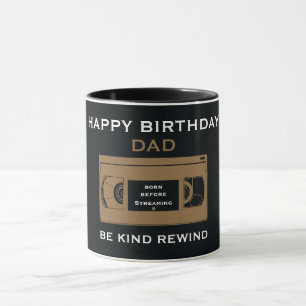 Caneca Aniversário Nostálgico Além da Colina
