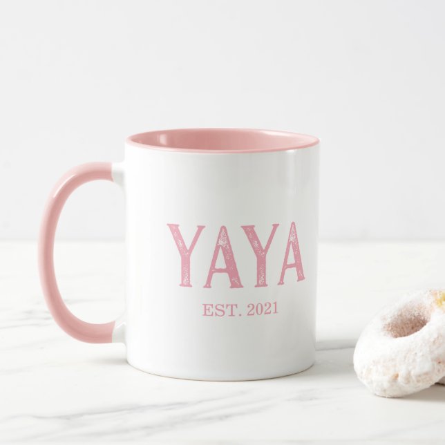 Caneca Ano de Fundação da Pink YaYa (Com Donut)