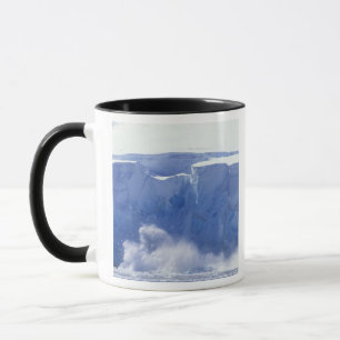 Caneca Antártica, Paradise Bay, Formas de onda massivas