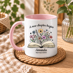 Caneca Aposentadoria de Colega de Trabalho com Livro Aber