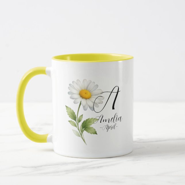 Caneca April Birth Flower – Daisy Monogram Design (Esquerda)