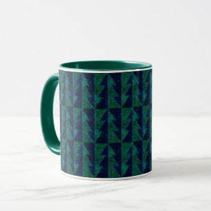Caneca Árvores de Natal azuis e verdes.