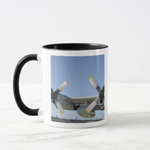Caneca As asas de um LC-130 Hercules