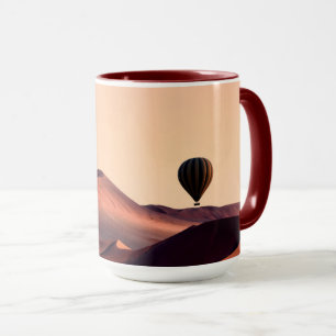 Caneca As dunas de Namíbia no parque nacional de