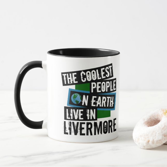 Caneca As Pessoas mais legais da Terra vivem em Livermore (Com Donut)