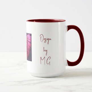 Caneca Asas Radiantes: A Mistura Divina do Logotipo Radhe