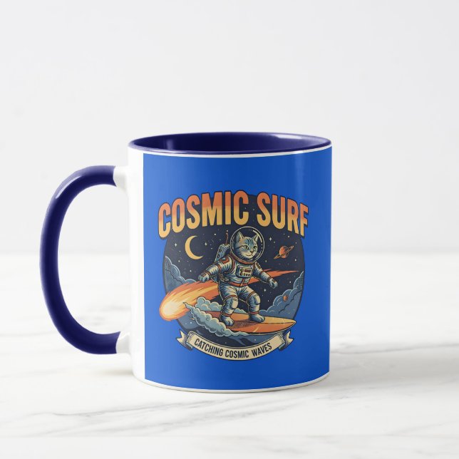 Caneca Astronaut Cat Surfing Comic Waves  (Esquerda)