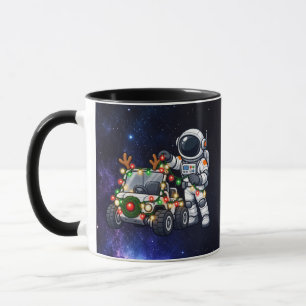 Caneca Astronauta de Natal Decorando um Rover Lunar